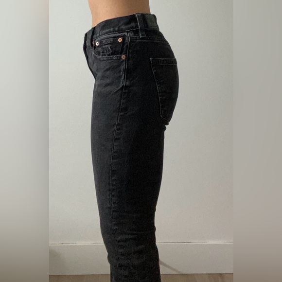 American Eagle stretch straight leg jeans, size 2, long, in black - Picture 3 of 5